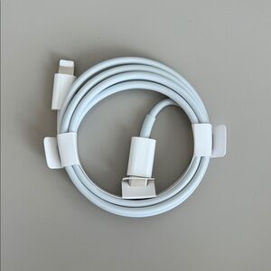 Apple USBC to Lightning Charging Cable (brand new)